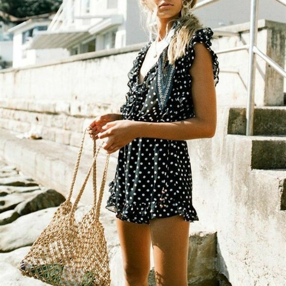 SABO SKIRT Eryka Speck Polka Dot Ruffle Sleeveless V Neck Romper Onesie Playsuit - Picture 2 of 10